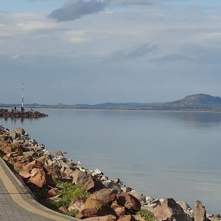 Balatoni Haz Ferienhaus Balatonmáriafürdő