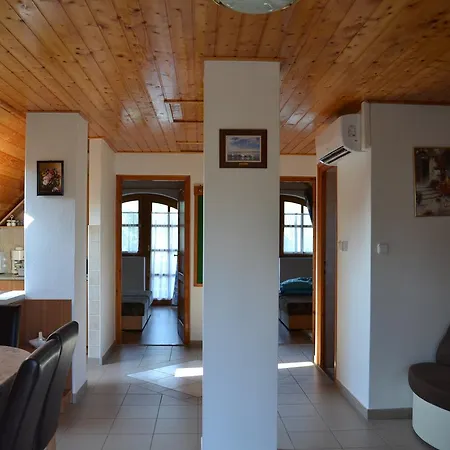 Balatoni Haz Ferienhaus Balatonmáriafürdő
